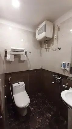 OYO 1090 Nam Cuong 2 Hotel - Banyo Tipleri