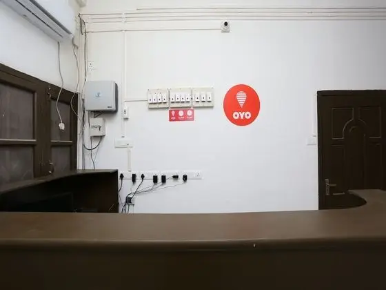 OYO 10912 Nirman Residency - Lobi