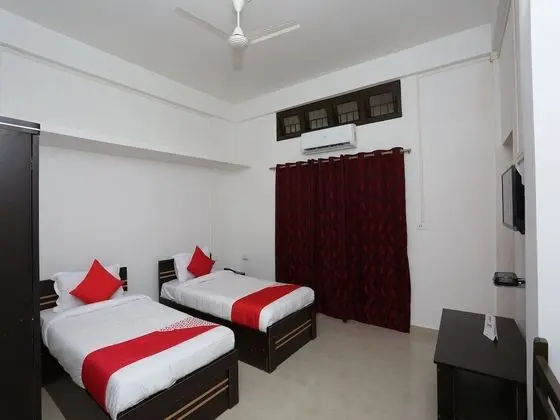 OYO 10912 Nirman Residency - Oda