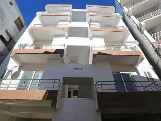 OYO 10948 Home Modern Studio Bhumiyadhar - Dış Mekan