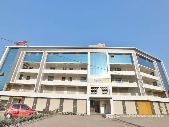 OYO 10962 Hotel Om Balaji