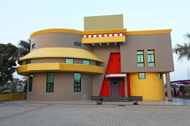 OYO 10967 Dhola Maru Resort
