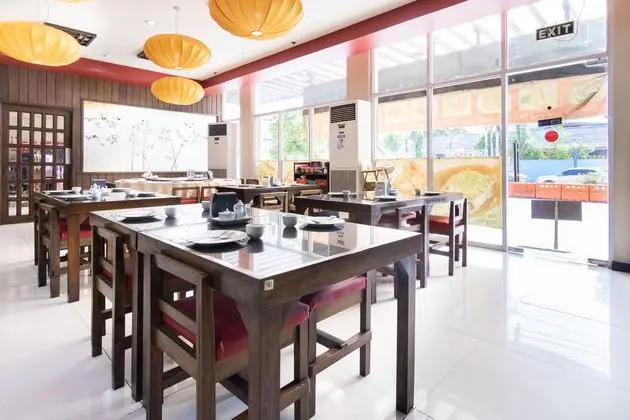 OYO 110 Asiatel Hotel - Yeme / İçme