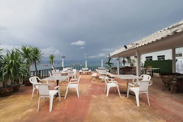 OYO 1100 Chidlom Resort