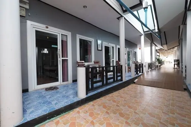 OYO 1100 Chidlom Resort - Dış Mekan