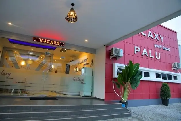 OYO 1100 Galaxy Guesthouse - Dış Mekan