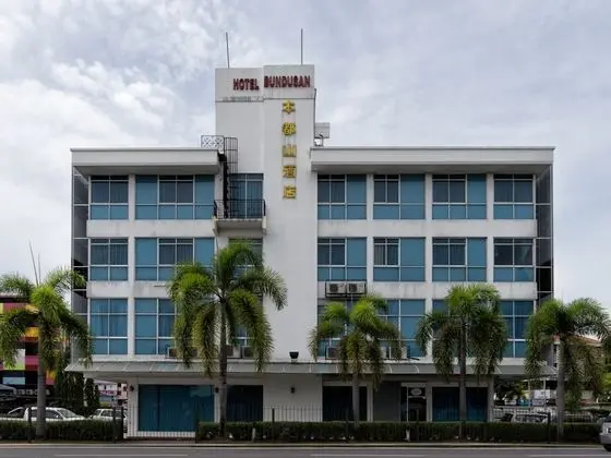 OYO 1108 Bundusan Hotel