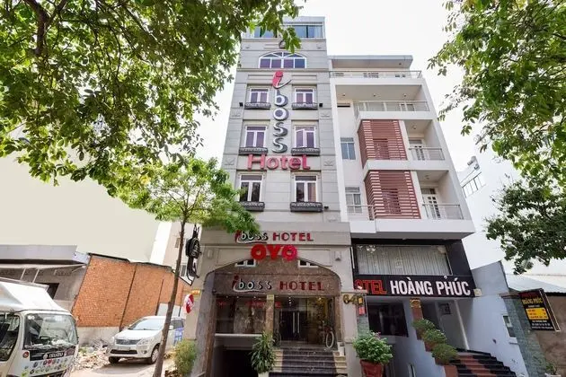 OYO 1108 Iboss Hotel