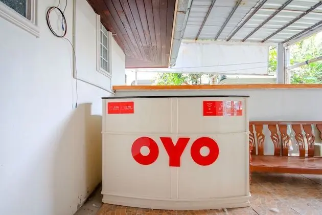 OYO 1117 Phuket Airport Suites - Lobi