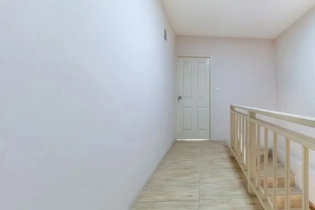 OYO 1119 Sasiprapa Apartment - İç Mekan