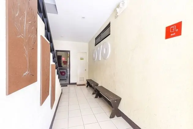 OYO 112 Majesty Suites - Lobi
