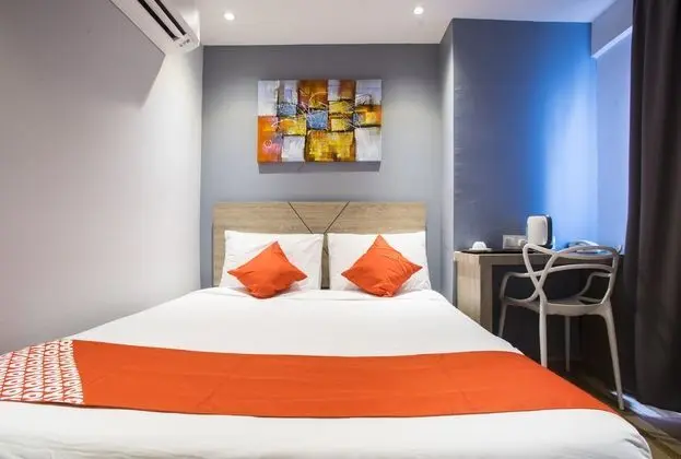 OYO 1126 Gs Hotels - Oda