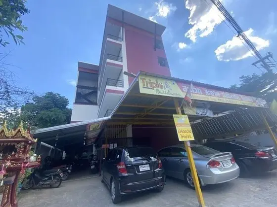OYO 1135 Triple A Residence - Dış Mekan