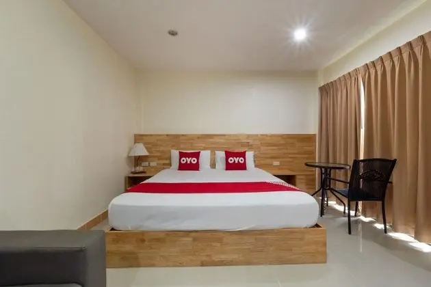 OYO 1136 Maple Mansion - Oda