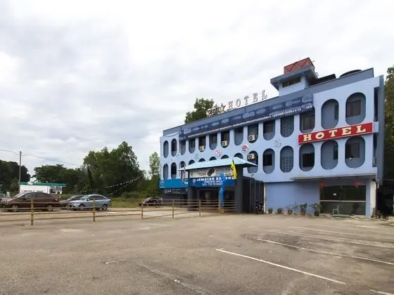 OYO 1136 Pd Star Hotel