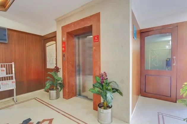 OYO 11390 Vaibhav Residency - İç Mekan