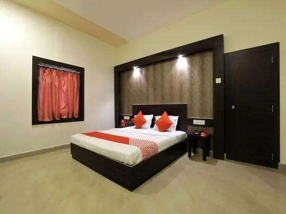 OYO 11395 Hotel Ritz Heritage - Oda