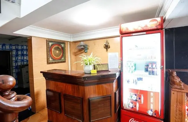 OYO 1140 Hong Luc Hotel - Lobi