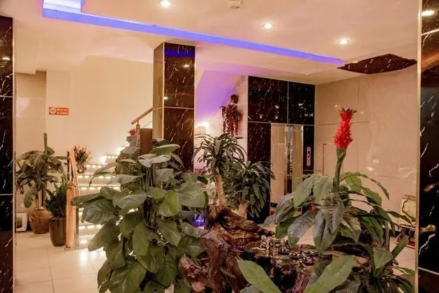OYO 1143 Thu Giang Hotel - Lobi