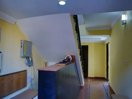 OYO 11490 Hotel Royal Hill - İç Mekan