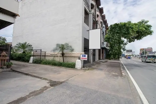 OYO 1160 Top inn Lam Luk Ka - Dış Mekan