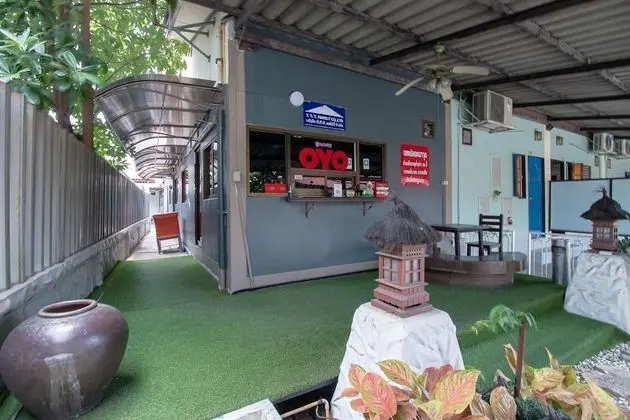 OYO 1160 Top inn Lam Luk Ka - Lobi