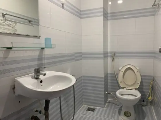 OYO 1165 Gia Bao Hotel - Banyo Tipleri