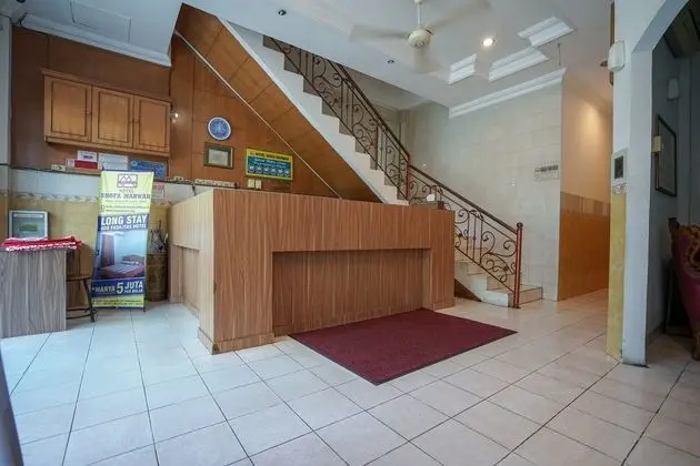 OYO 1173 Hotel Shofa Marwah - Lobi