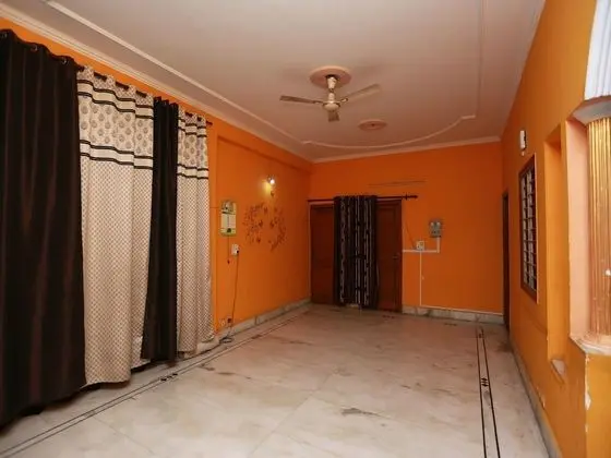 OYO 11752 Hotel Sun Palace Residency - Lobi