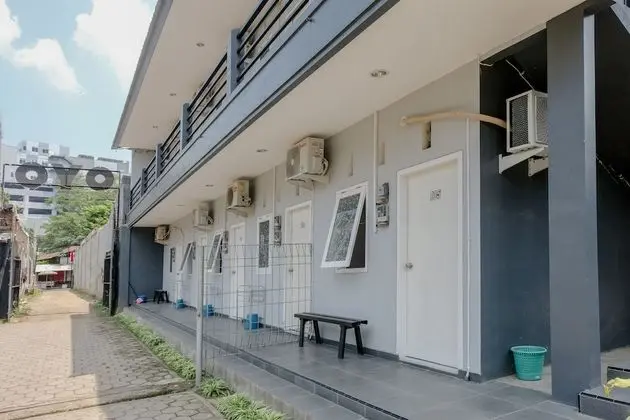 OYO 1176 J3 Residence Syariah