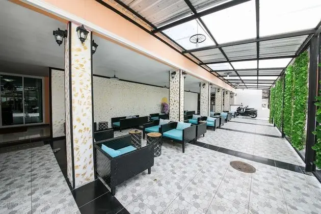 OYO 118 Beach Walk Stay - Yerinde Yemek