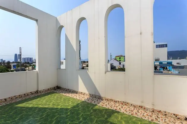 OYO 119 Sunshine Beach Hotel - Manzara / Peyzaj