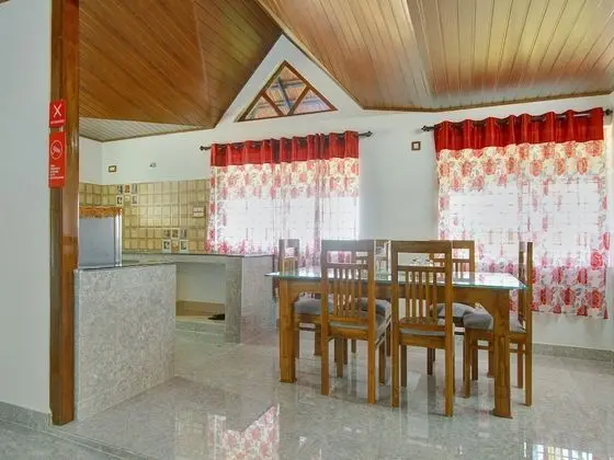 OYO 12040 Home Hill View Stay Near ITI Jn - Yerinde Yemek