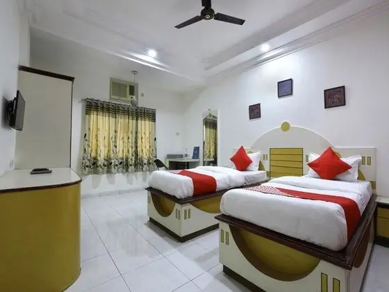 OYO 12049 Hotel Ravi Kiran Executive