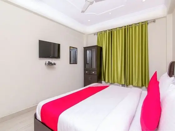 OYO 12085 The Greentown Inn - Oda
