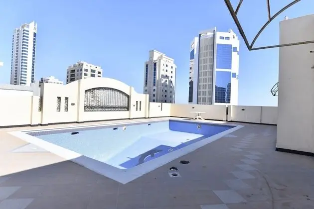 OYO 121 Ramiya Plaza
