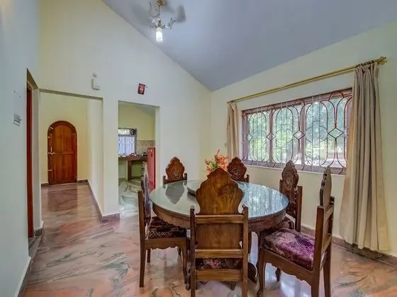 OYO 12150 Home Spacious 2BHK Betalbatim - Yerinde Yemek