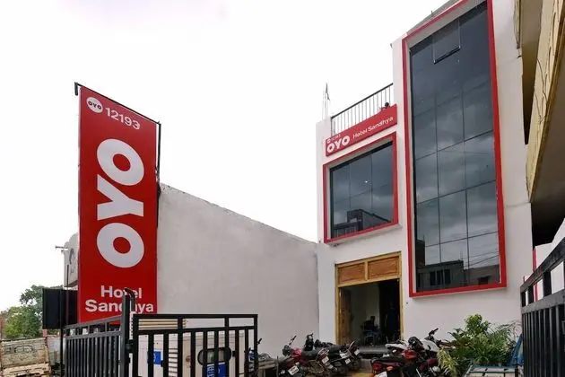 OYO 12193 Sandhya  Hotel