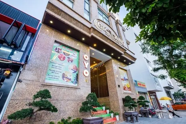 OYO 122 GIC Land Hotel