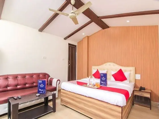 OYO 12244 Hotel JK Palace