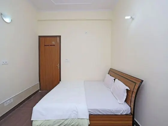 OYO 12264 Home 2BHK Naini Paradise Bhowali - Oda