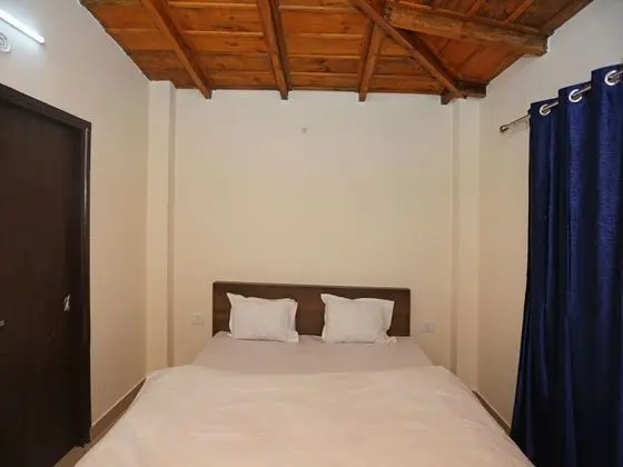 OYO 12328 Home 3BHK Pent house Shyamkhet Bhowali - Oda