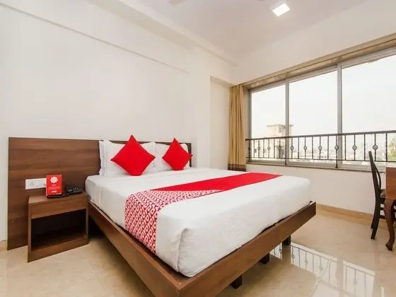 OYO 12349 Imperial Plus - Öne Çıkan Resim