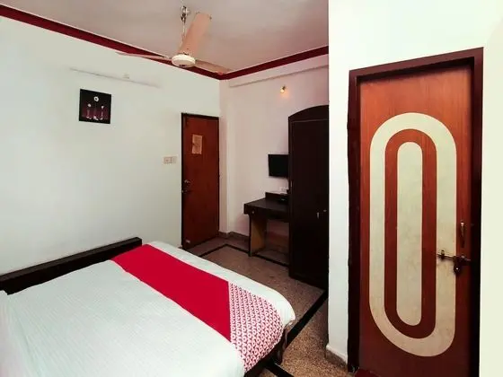 OYO 12363 Hotel Ratan international - Oda