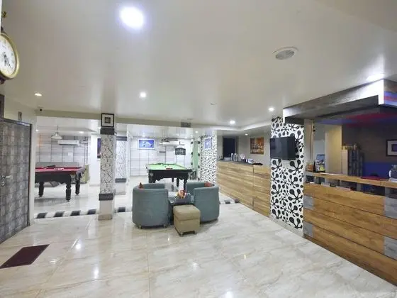 OYO 12421 Hotel GT View