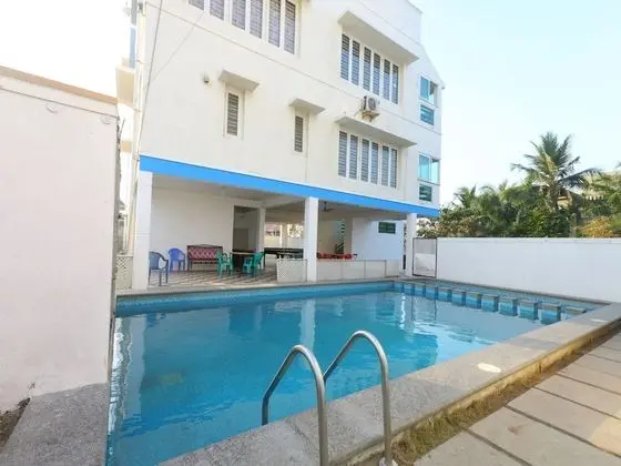 OYO 12492 Blue Ocean Hotels and Resorts - Havuz
