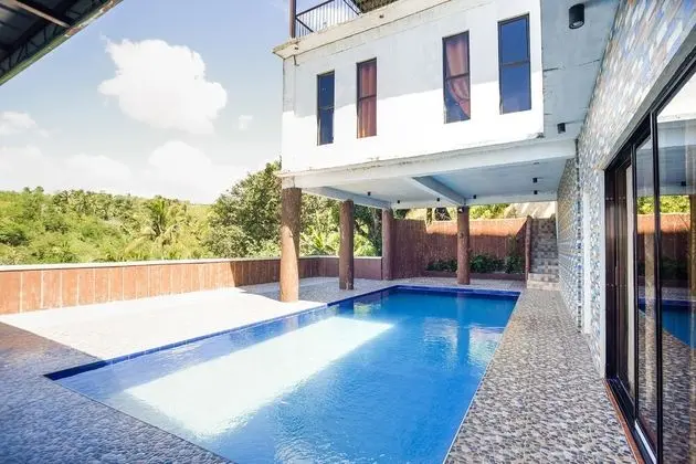 OYO 126 Migos Place - Havuz