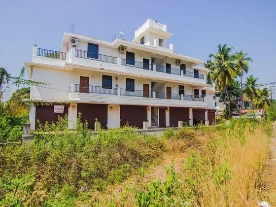 OYO 12686 Home Spacious 2BHK Varca Beach - Dış Mekan