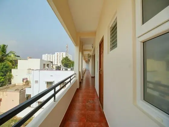 OYO 12798 Soundaryam Apartments - Dış Mekan