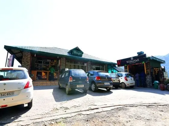 OYO 12826 Hotel Himgiri